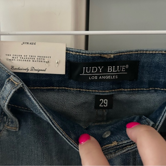 NWT Judy Blue High Rise Destroyed Boyfriend Jeans - Picture 5 of 5
